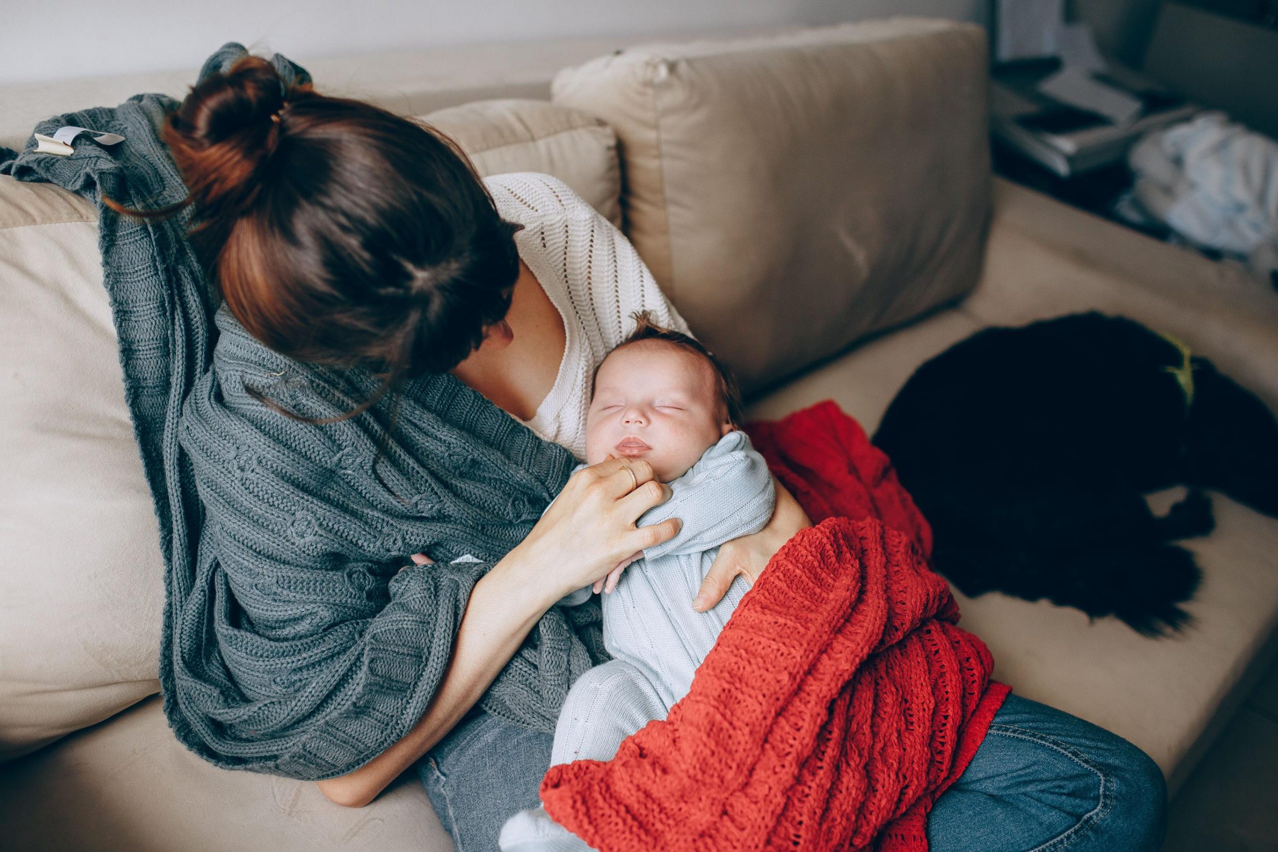 10 Things to Know Before Quitting After Maternity Leave